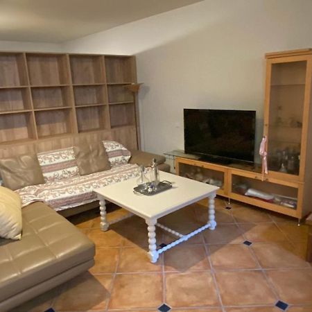 Seaside Family Apartment - Kalamata Faraí Екстериор снимка